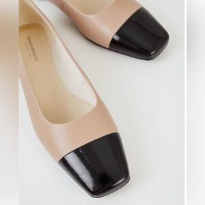 Vagabond Delia Black and Beige Cap Toe Flats Size 8 NWOB